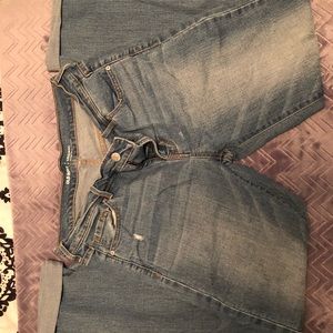 Cuffed ‘boyfriend’ style jeans !!